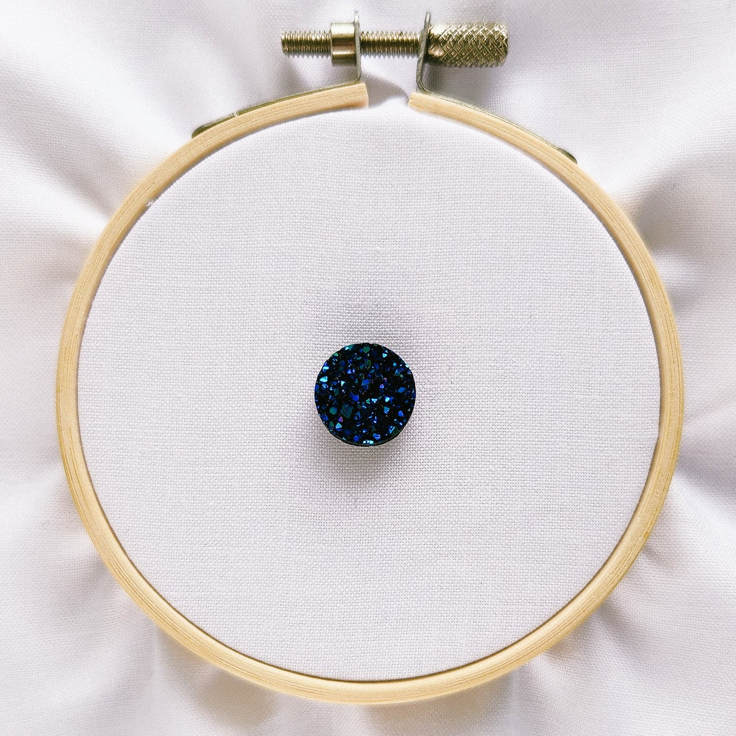 Dark Blue Sparkly Magnetic Needle Minder