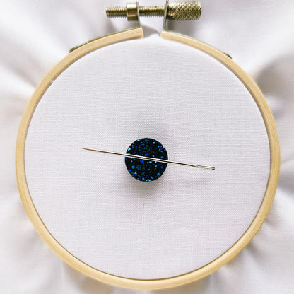 Dark Blue Sparkly Magnetic Needle Minder